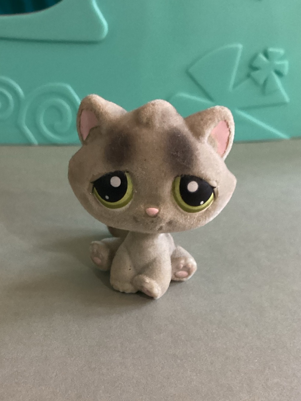 Littlest Pet Shop Flocked Tabby Cat #323